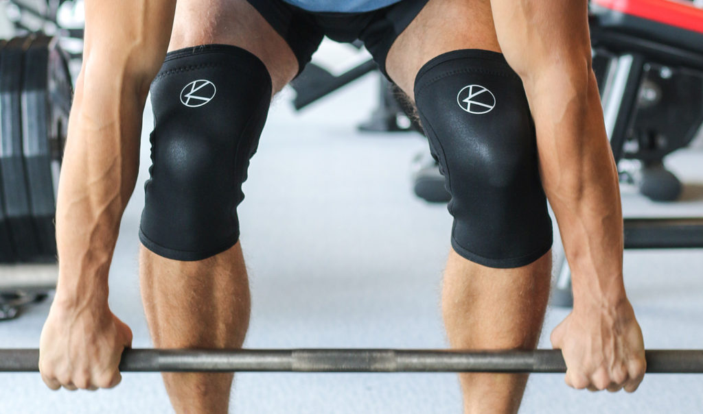 Best knee wraps for weightlifting help your knees greatly! Weightlifting is a demanding sport that places significant stress on the knees.